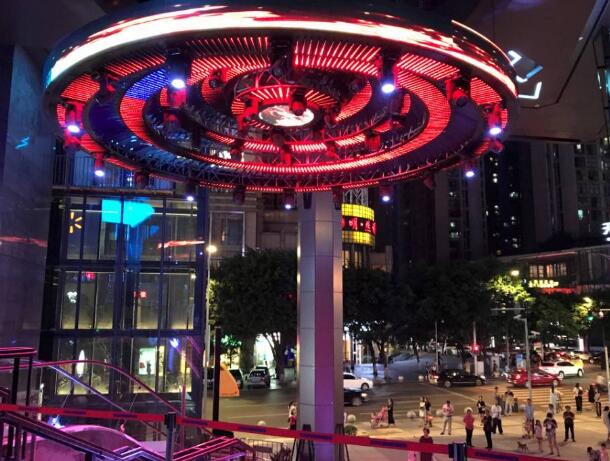 重庆：国内最大室内游乐场TOPS，带你走进未来！